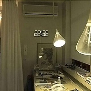 Naked Numbers Clock